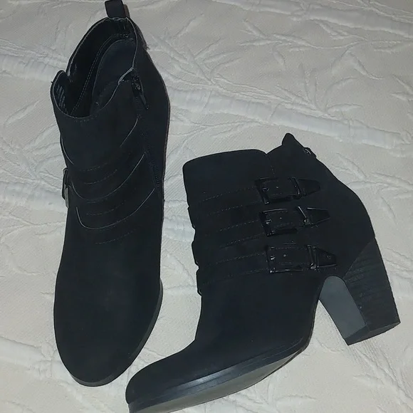 Crown Vintage Kalle Ankle Booties - Picture 1 of 11